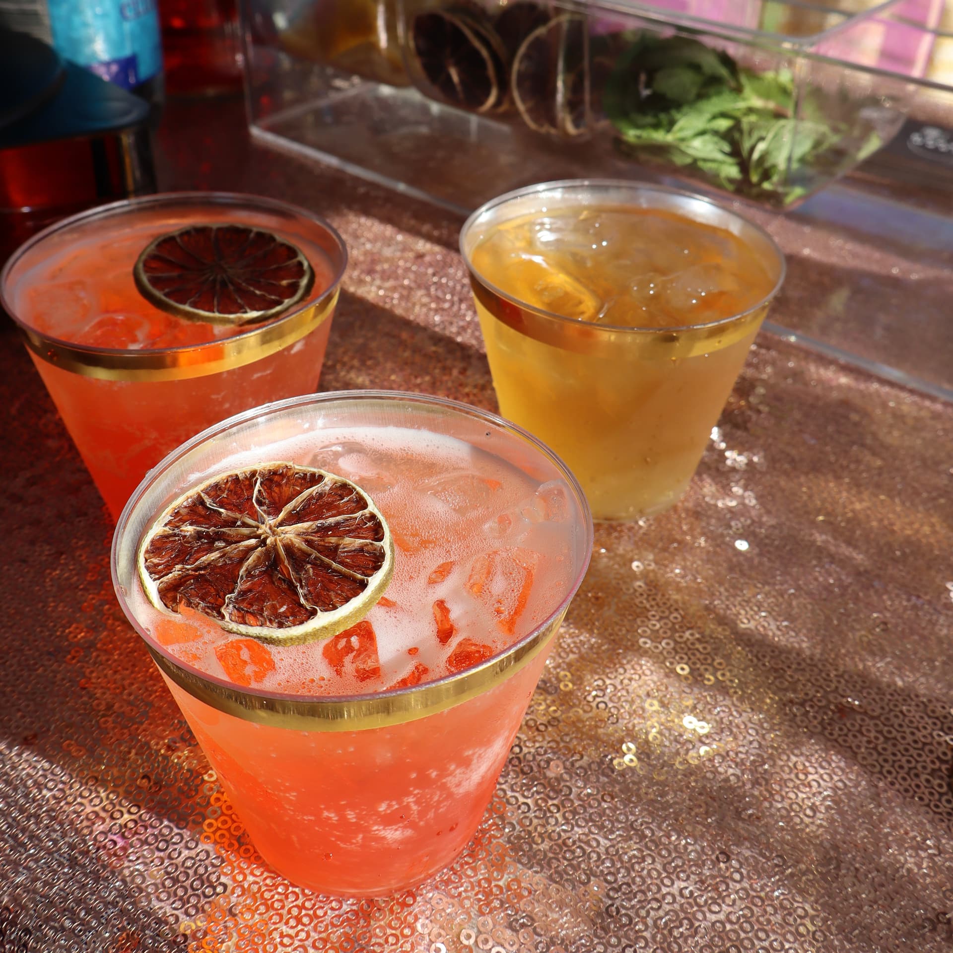 De Todo Un Poco Mixology